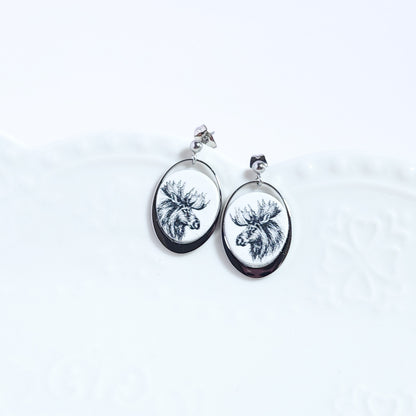 CANADA Earrings – Ovalune Black & White Moose