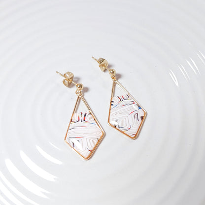Boucles KAMPSOS – Esprit Mondrian Moderne Or