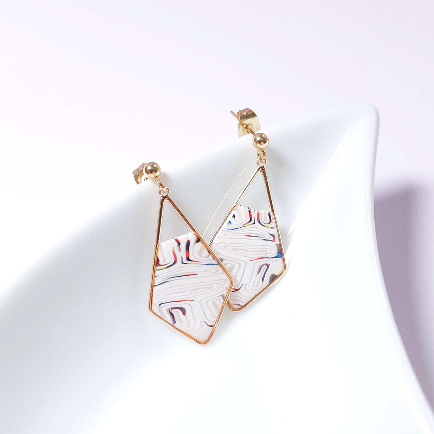 Boucles KAMPSOS – Esprit Mondrian Moderne Or