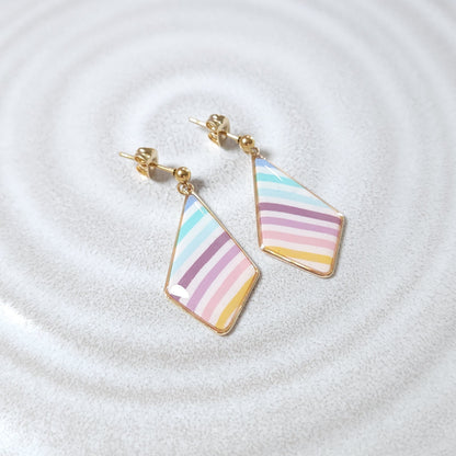 Boucles KAMPSOS – Rayures Pastel Or