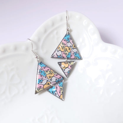 Boucles DAILY – Triangles Arabesques Pastel Argent -2-
