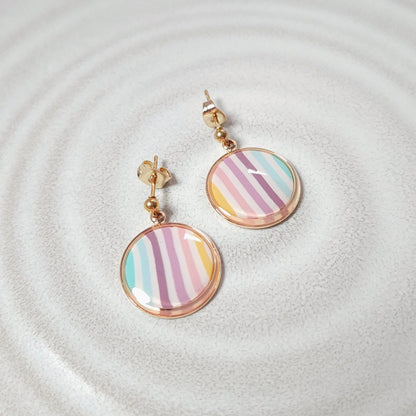 Boucles KAMPSOS – Rayures Pastel Or