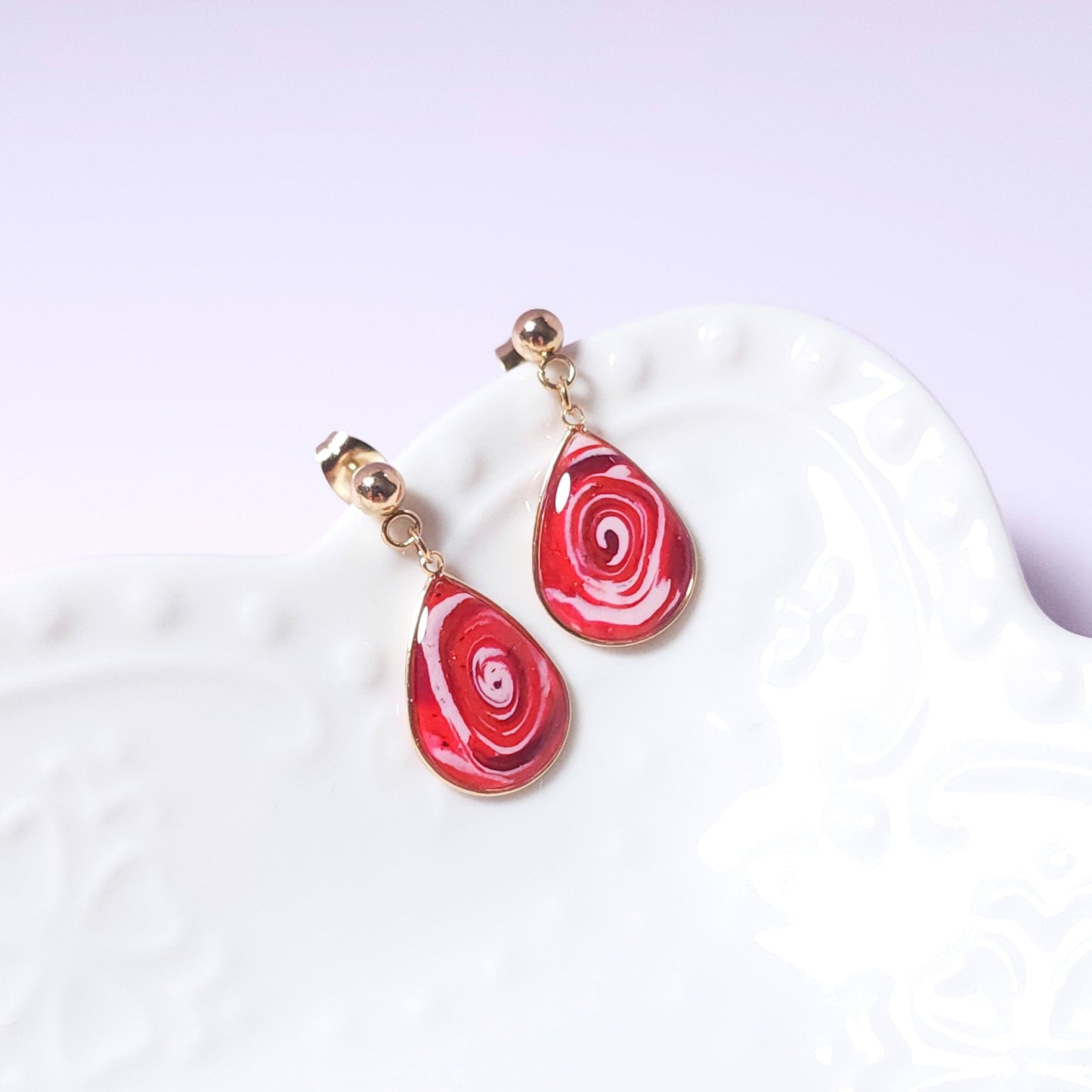 Boucles KAMPSOS – Volute Rouge Or