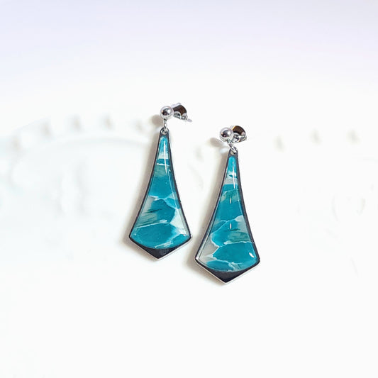 MINERAL Earrings – Élantria Turquoise & White