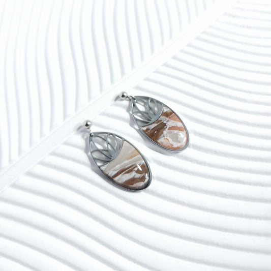 MINERAL Earrings – Coral & White Oria