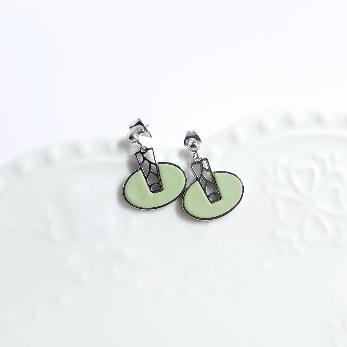 MONOCHROME Earrings – Green Ornalys