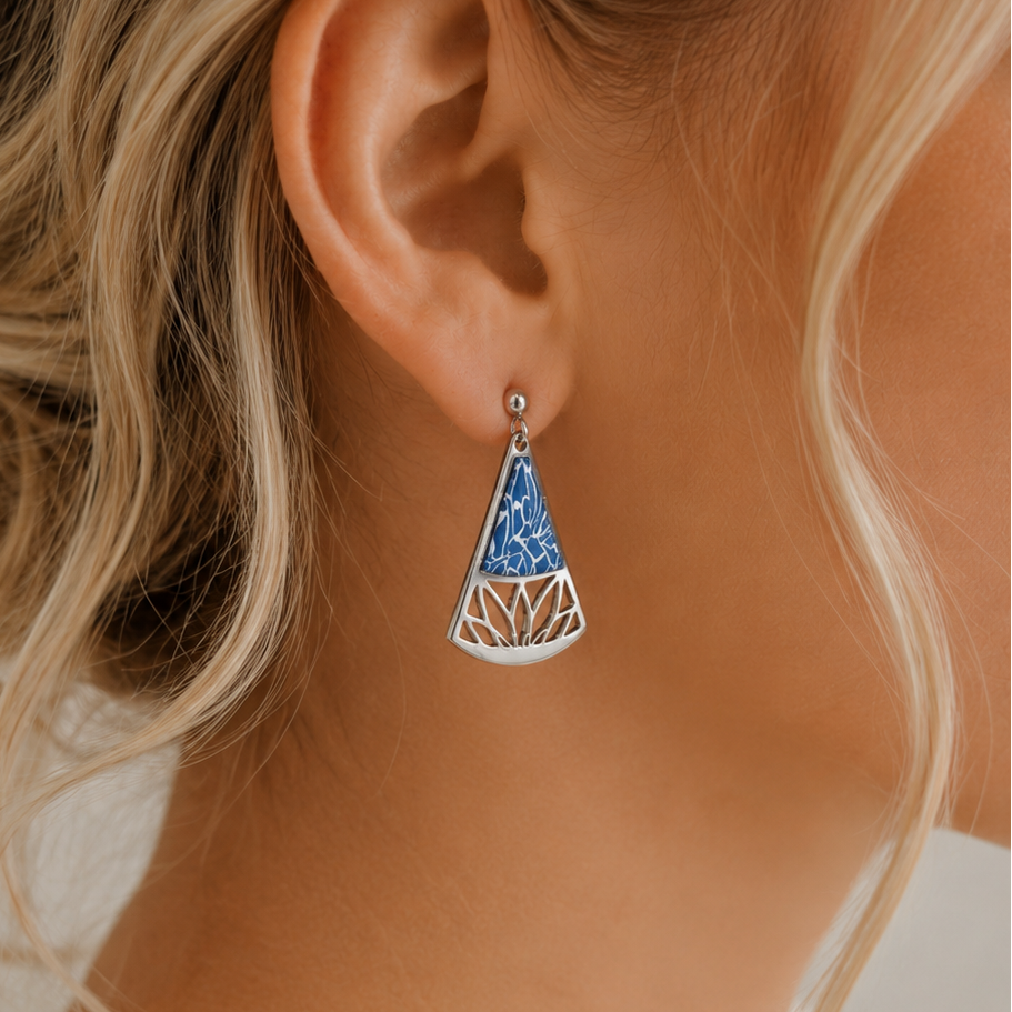 SIGNATURE Earrings – Azure Rosette