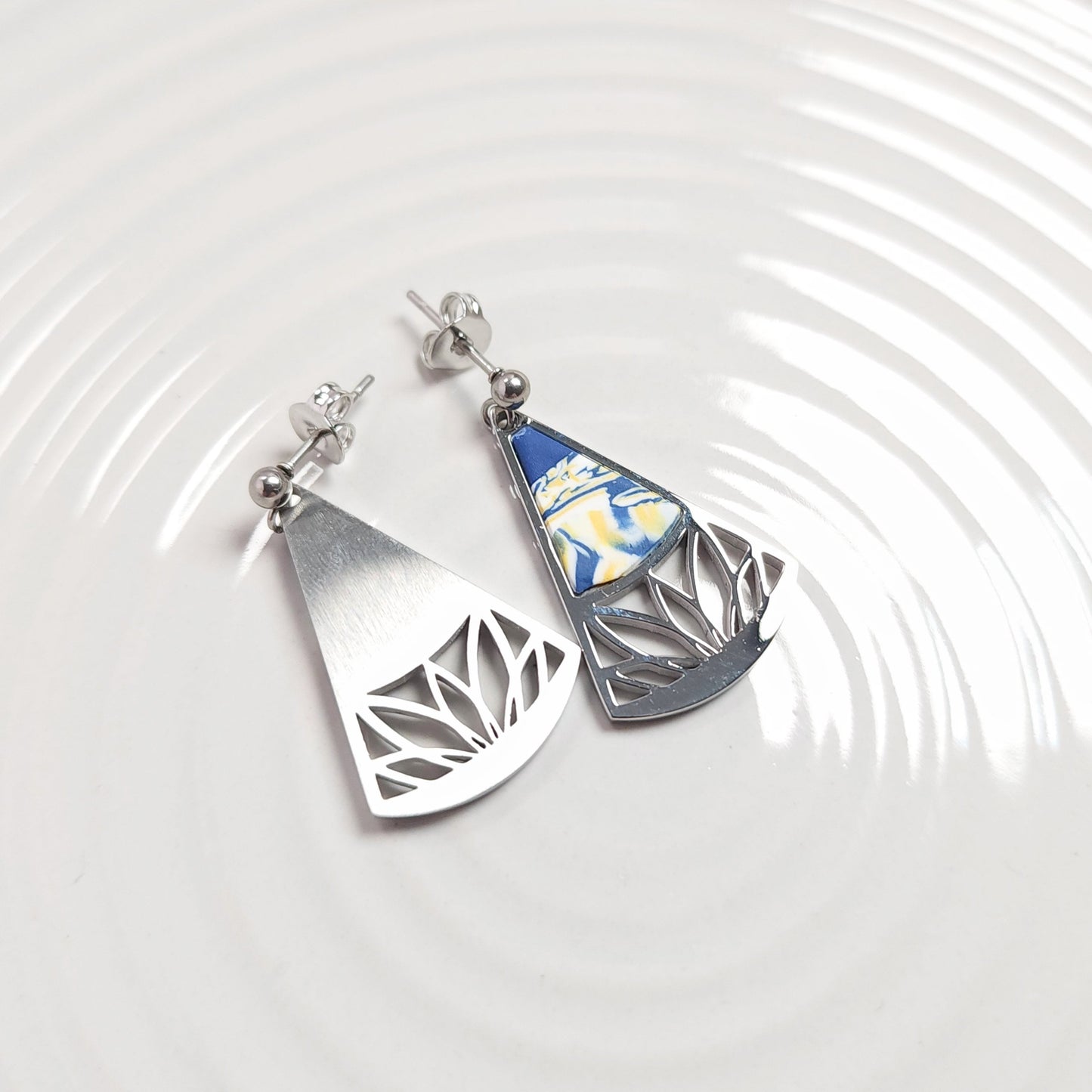 SIGNATURE Earrings – Marina Rosette